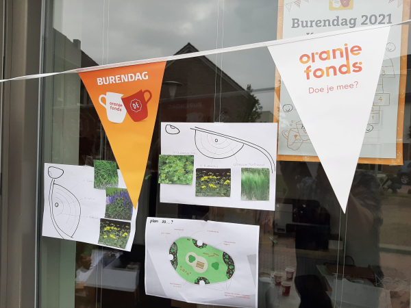 Groene pleinen en straten in Zwolle dankzij Burendag 2021