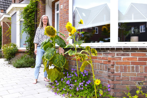 Monique vergroent haar tuin stapje voor stapje