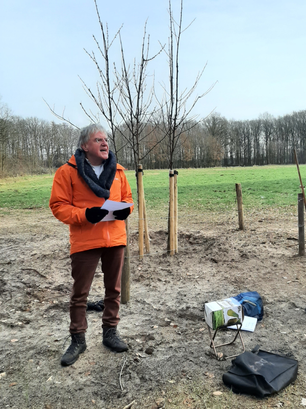 Boomboeket acacia's op landgoed Soeslo