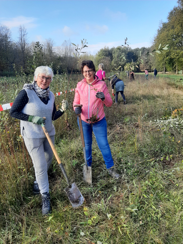 Boompjes voor het Stadshagerbos