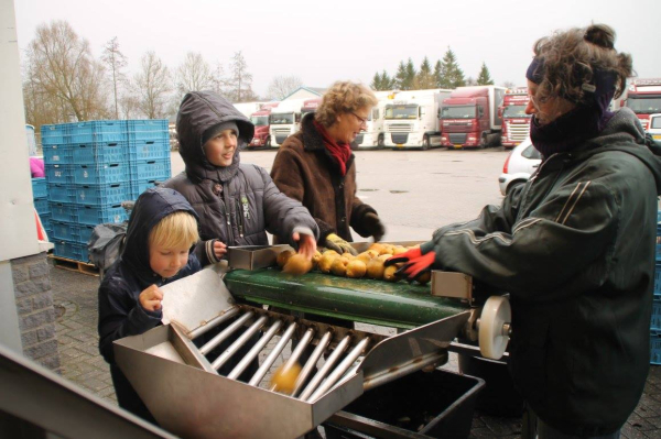 Kind én volwassenen samen
