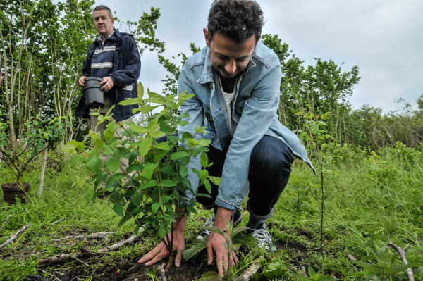 Wil jij samen met mensen met vroege dementie in het veld werken?